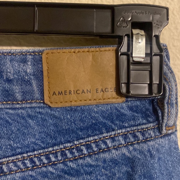 American Eagle comfort stretch waistband distressed shorts size 000 - Picture 2 of 5